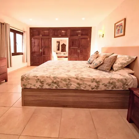 Villa Arcos, Javea Jesús Pobre
